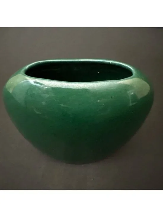 Vintage Green Ceramic Vase Glossy Finish Asymmetrical Oval Shape Modern Design - Picture 9 of 12